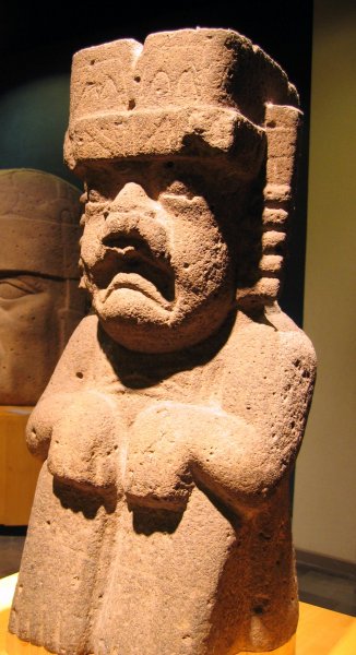Seated_Olmec_Jaguar_from_San_Lorenzo%2C_Veracruz.jpg